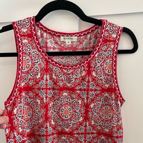 Max Studio Red and White Patterned Midi Dress - Picture 3 of 4